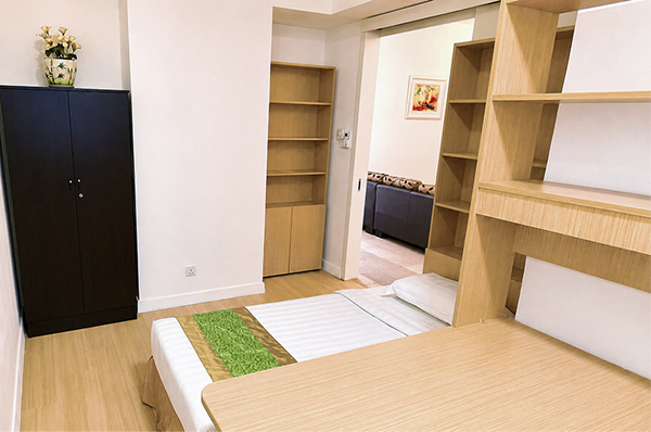 small room 1